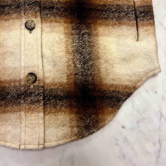 Aritzia Wilfred Free Ganna Shirt Jacket - Brown/Cream Plaid - Picture 6 of 13